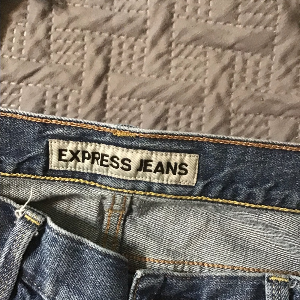 Express Jeans - Picture 3 of 5
